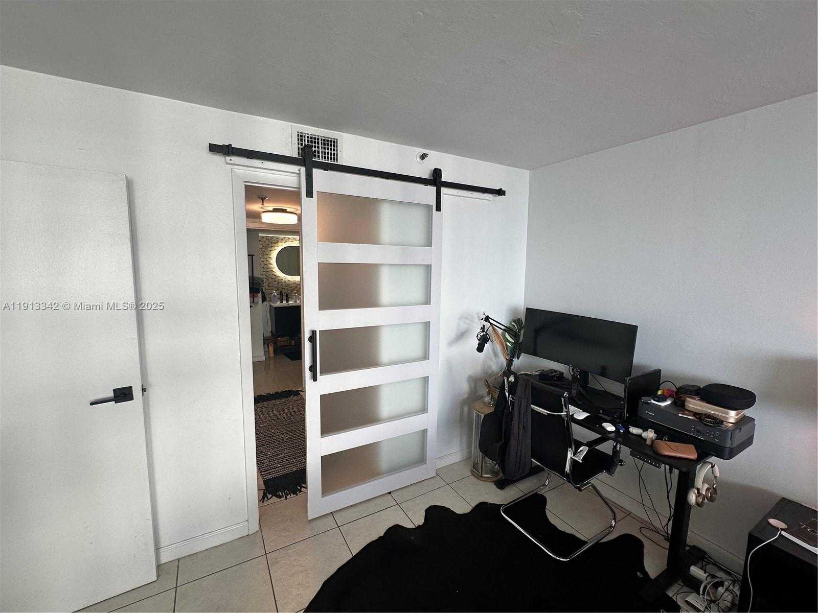 Small Image of 555 NORTH EAST 15TH ST #31F, Miami Number 20
