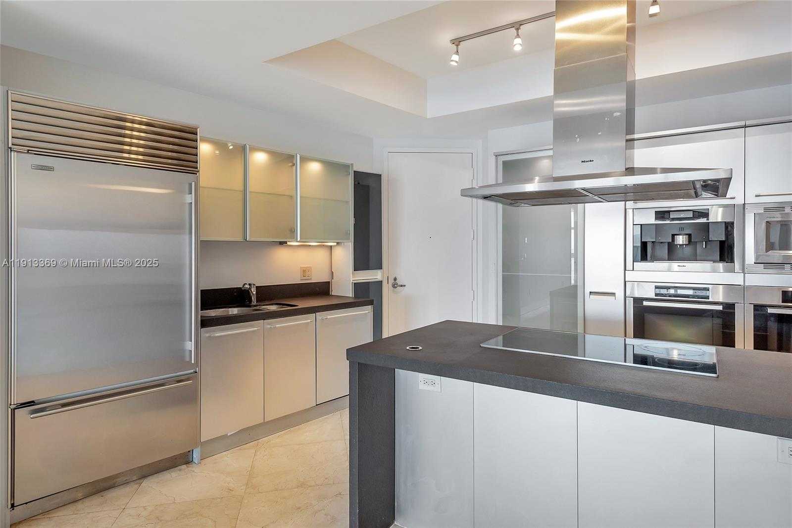 Small Image of 18201 COLLINS AVE #4008, Sunny Isles Beach Number 30