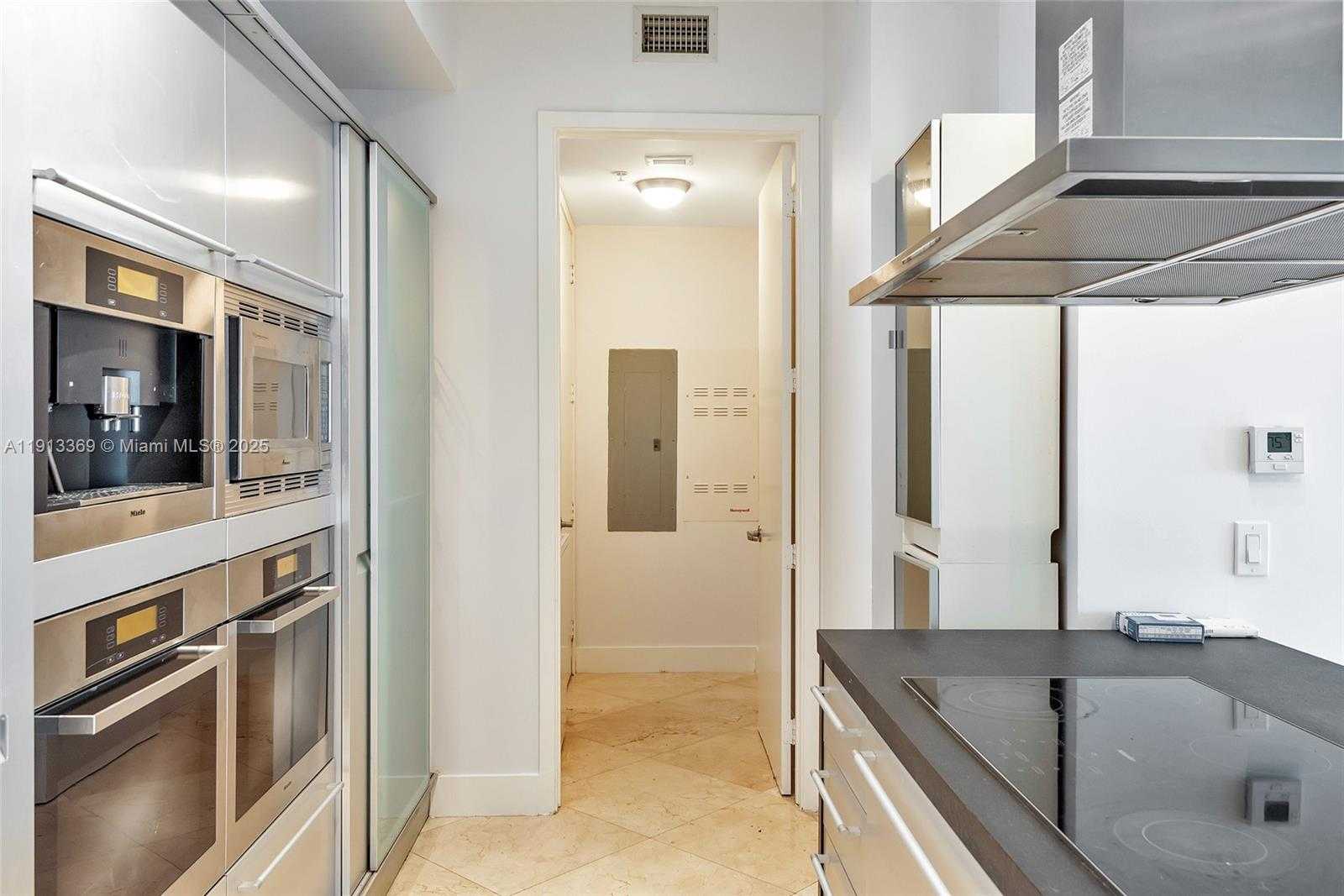 Small Image of 18201 COLLINS AVE #4008, Sunny Isles Beach Number 31