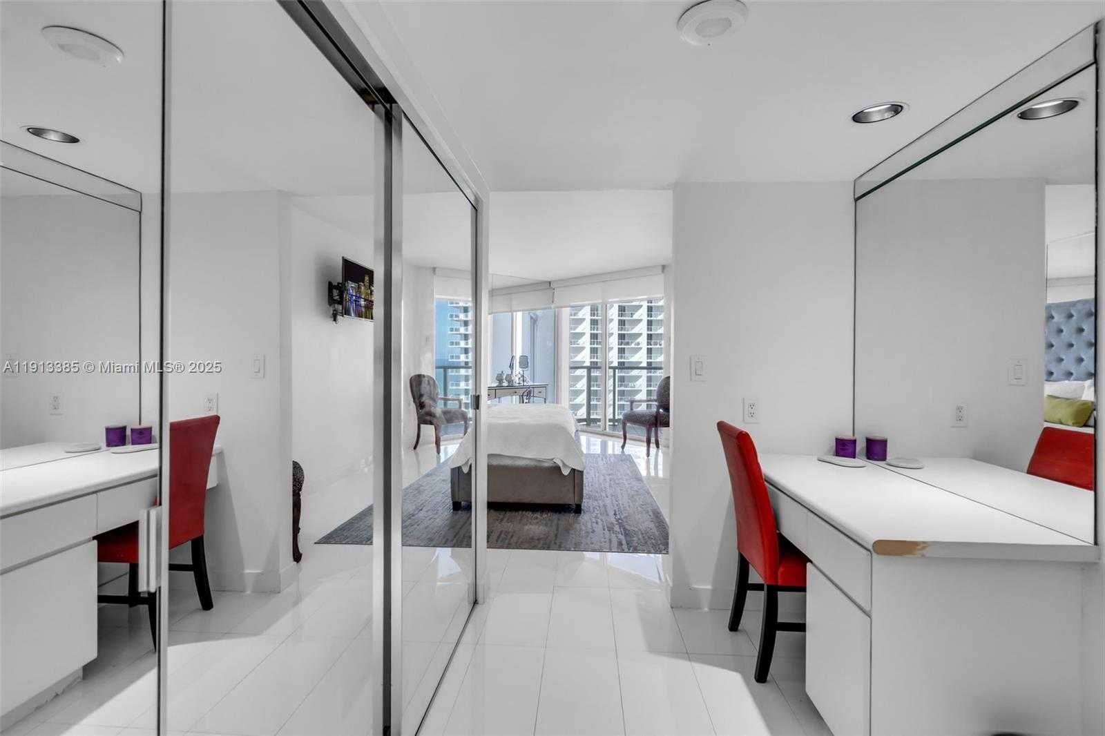 Small Image of 16485 COLLINS AVE #1836, Sunny Isles Beach Number 13