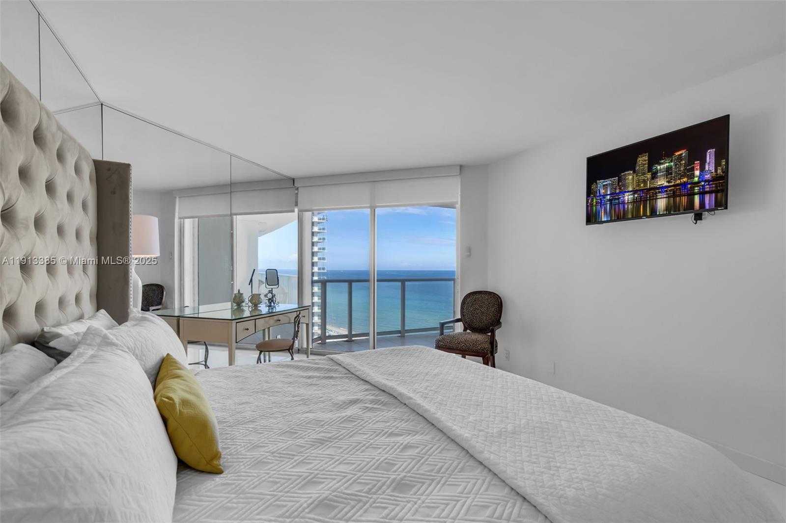 Small Image of 16485 COLLINS AVE #1836, Sunny Isles Beach Number 15