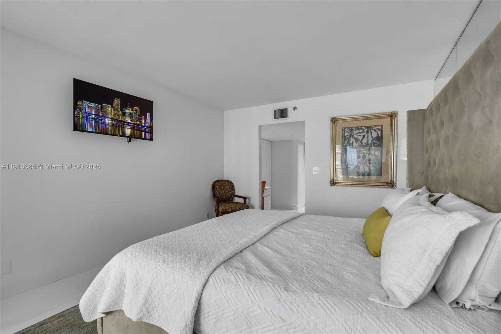 Small Image of 16485 COLLINS AVE #1836, Sunny Isles Beach Number 16