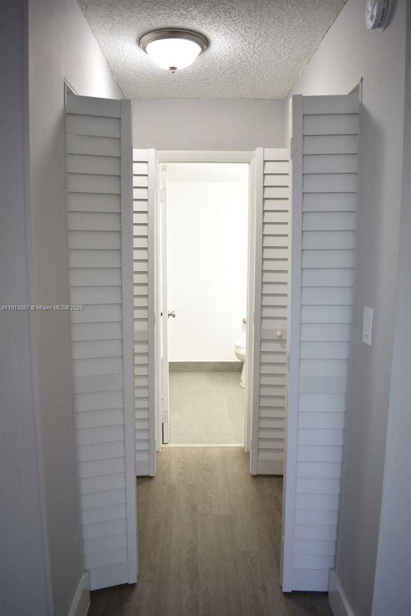 Small Image of 16465 NORTH EAST 22ND AVE #219, North Miami Beach Number 16