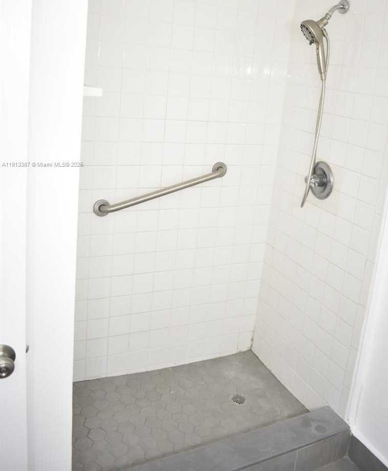 Small Image of 16465 NORTH EAST 22ND AVE #219, North Miami Beach Number 18