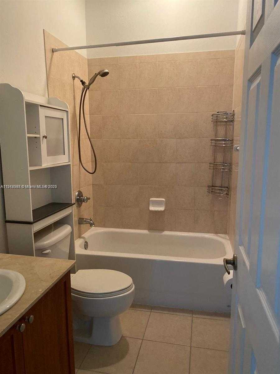 Small Image of 8999 NORTH WEST 107TH CT #213-1, Doral Number 19