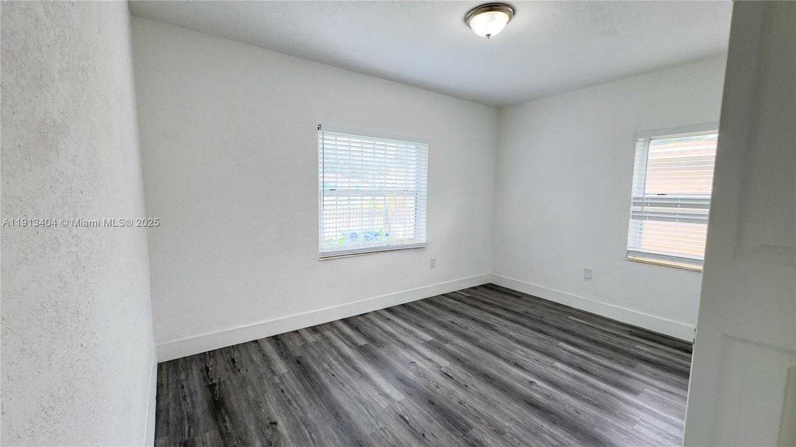 Small Image of 1176 NORTH WEST 48TH ST, Miami Number 13