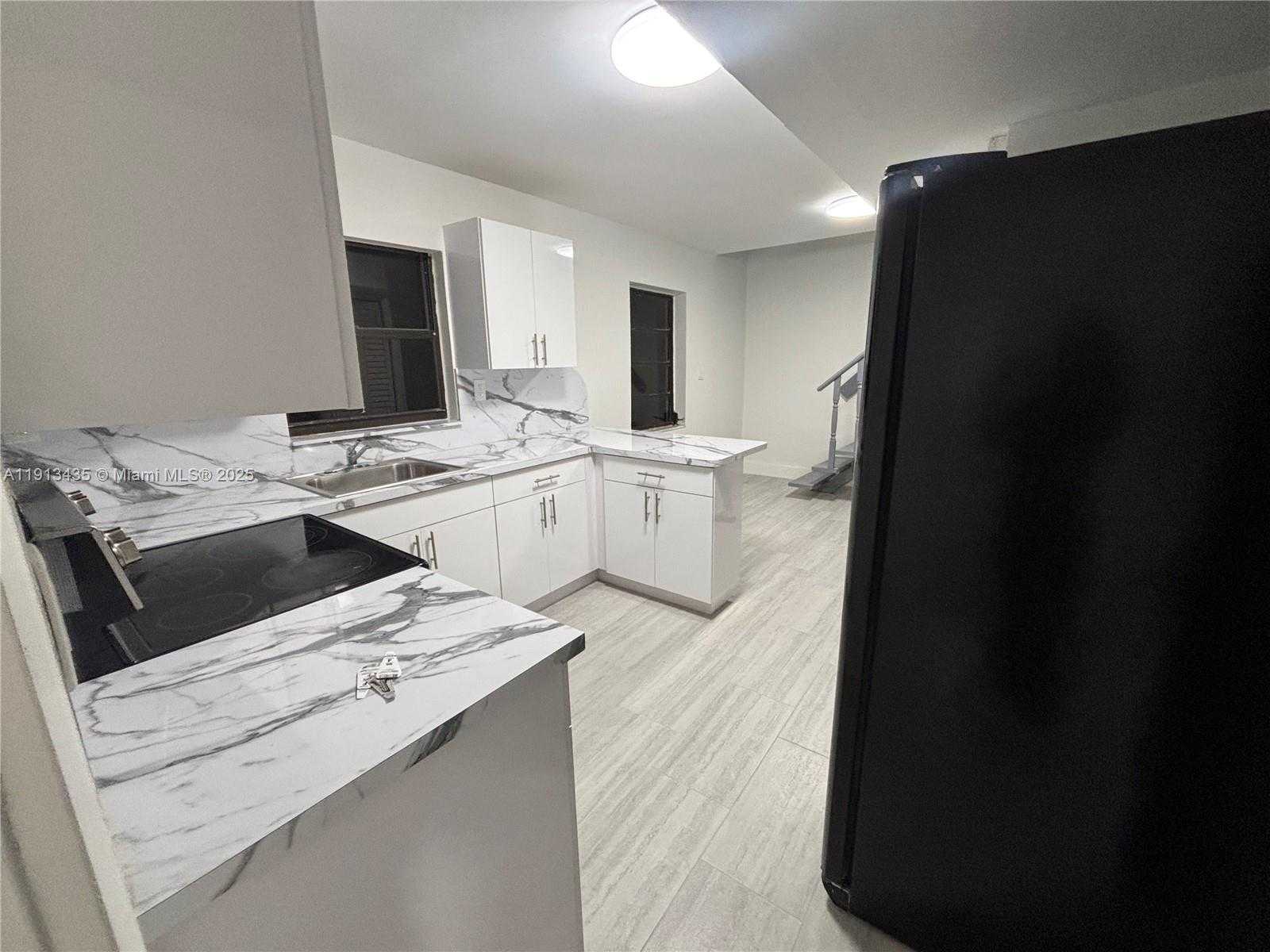 Small Image of 1799 SOUTH WEST 36TH AVE #1, Miami Number 5