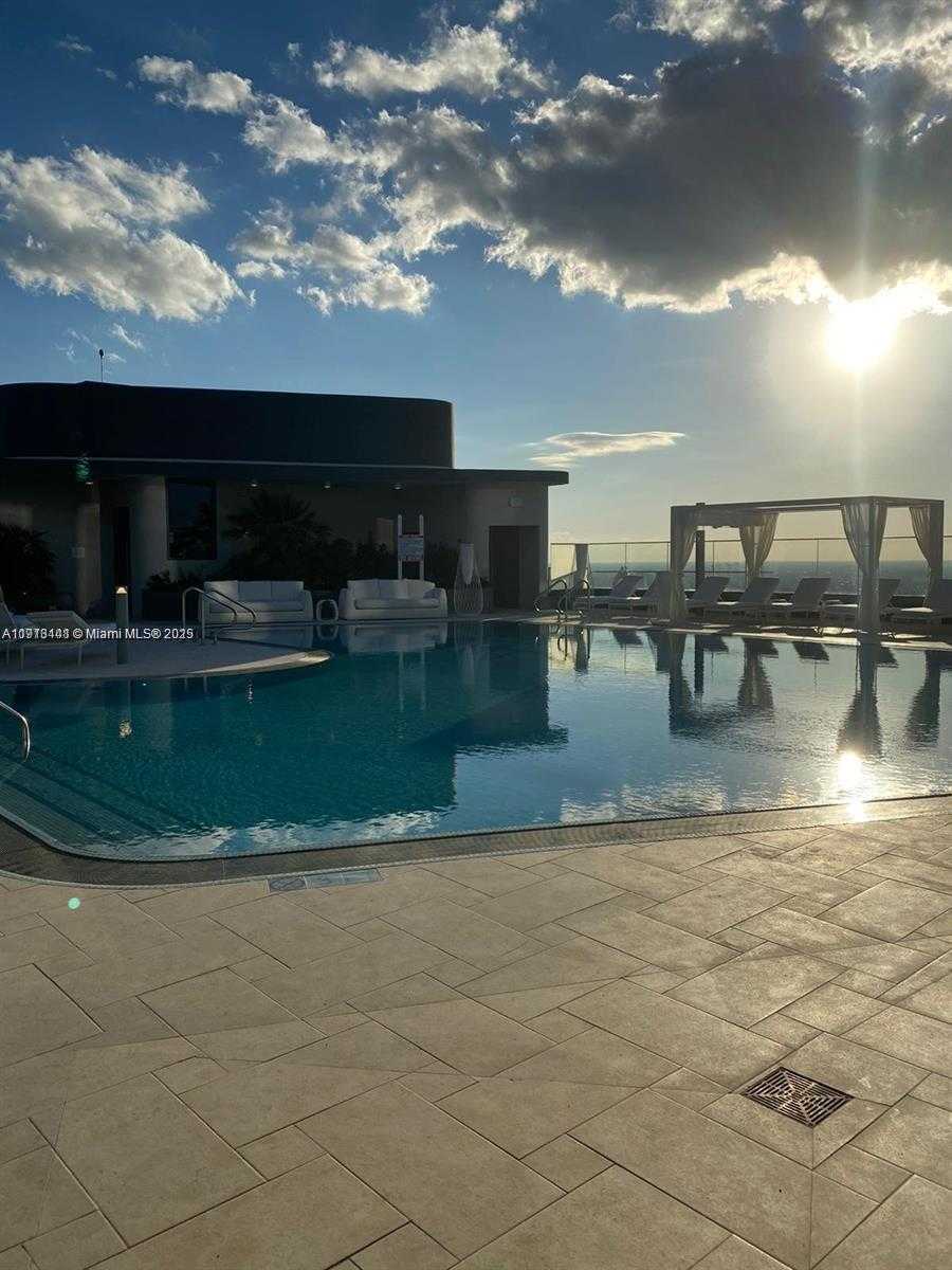 Small Image of 1000 BRICKELL PLAZA #4914, Miami Number 31