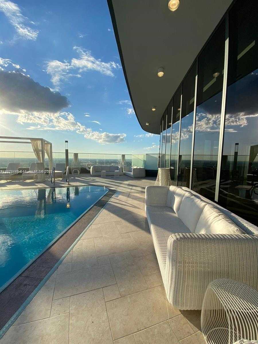 Small Image of 1000 BRICKELL PLAZA #4914, Miami Number 33