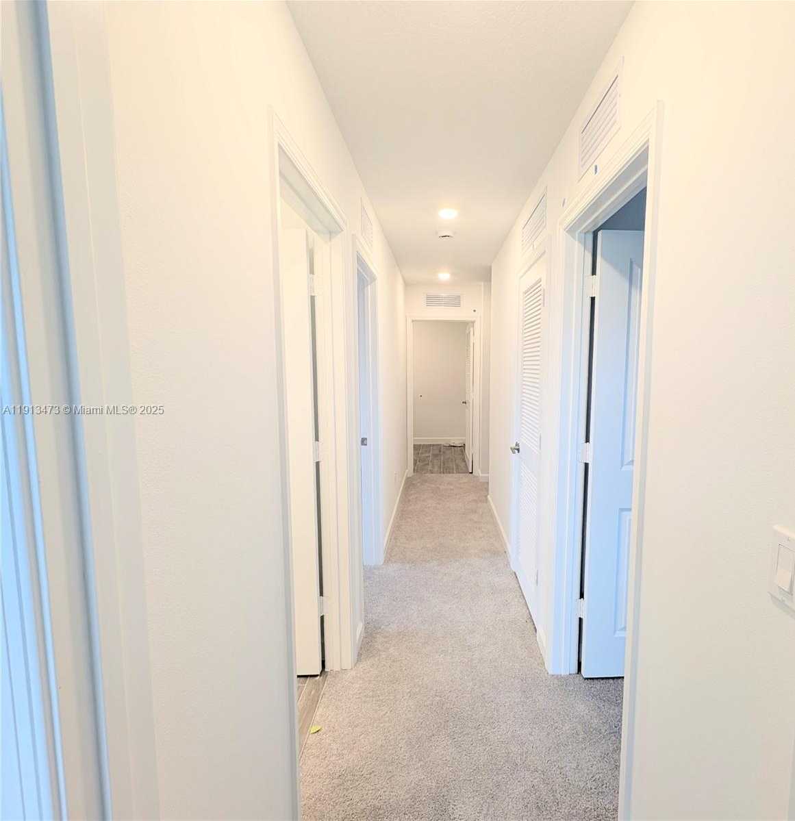 Small Image of 19465 WHISPERING CREEK RD, Loxahatchee Number 22