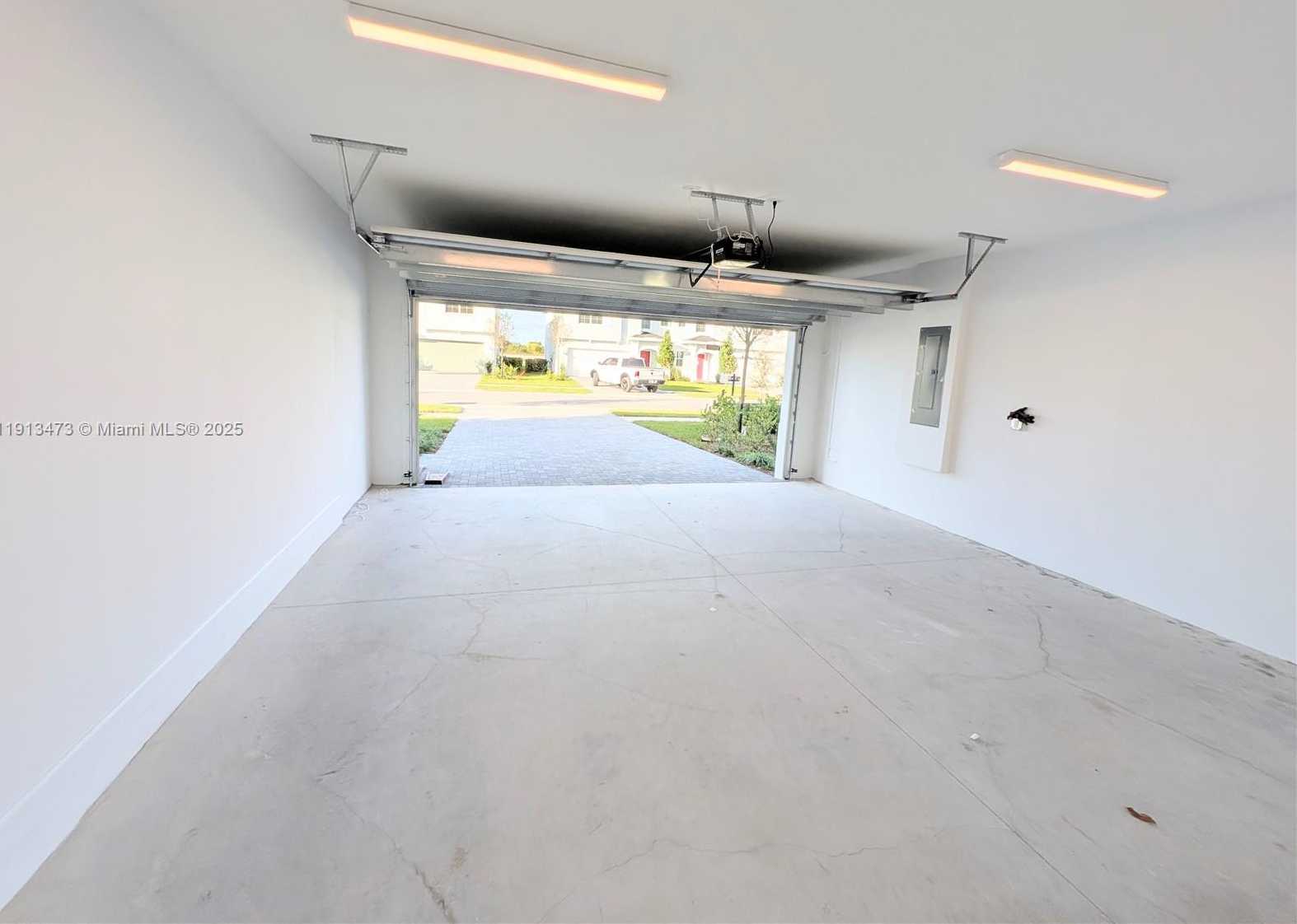 Small Image of 19465 WHISPERING CREEK RD, Loxahatchee Number 23