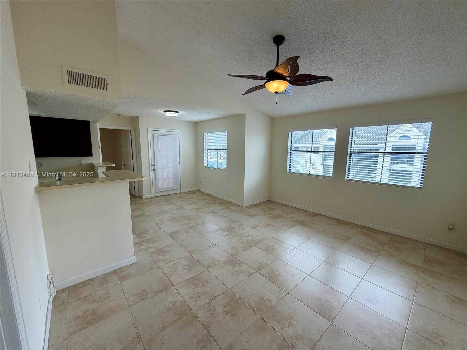 Small Image of 15040 SOUTH WEST 103RD LN #3201, Miami Number 5