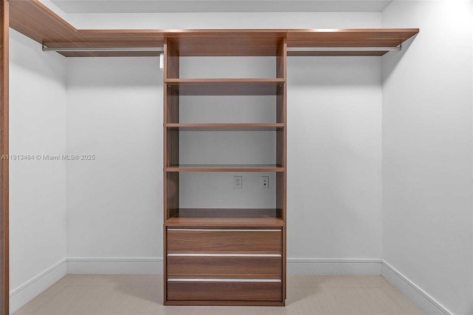 Small Image of 3250 NORTH EAST 188TH ST #703, Aventura Number 26