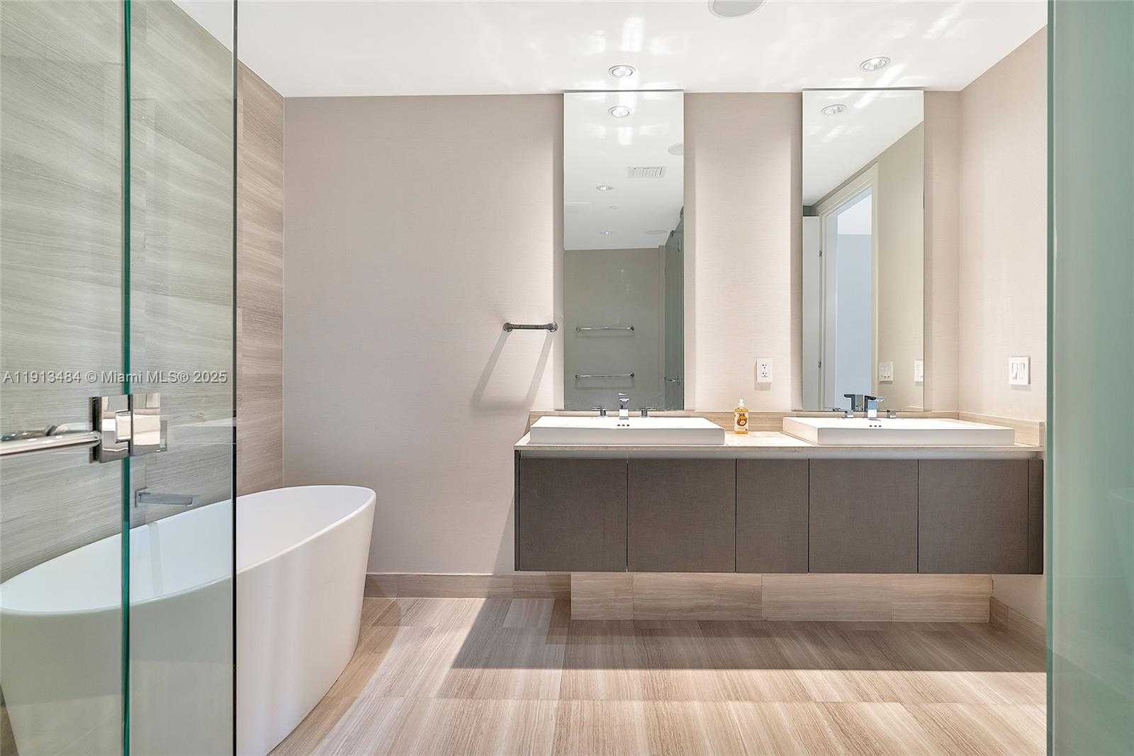 Small Image of 3250 NORTH EAST 188TH ST #703, Aventura Number 28