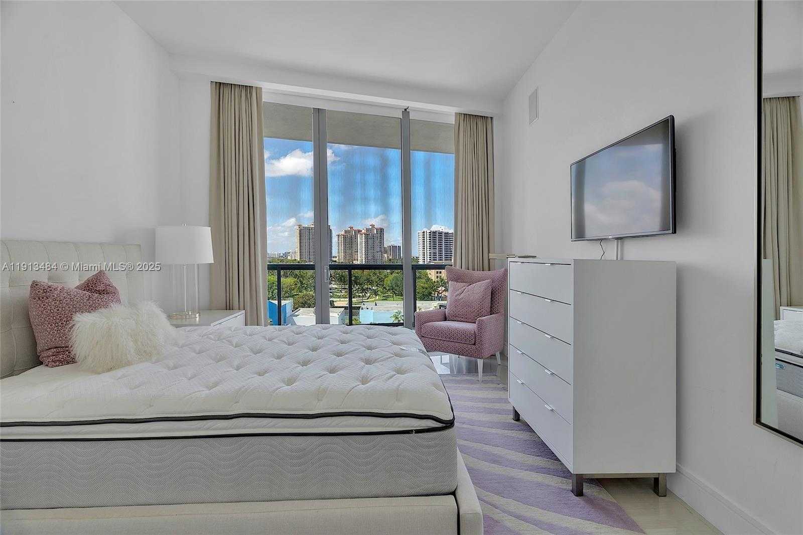 Small Image of 3250 NORTH EAST 188TH ST #703, Aventura Number 30