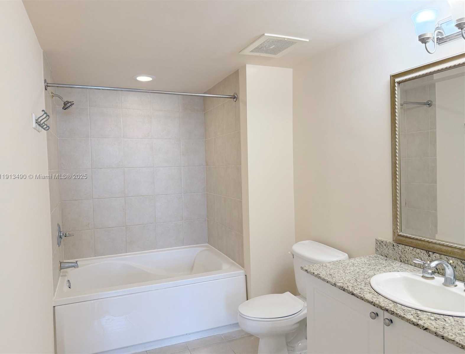 Small Image of 19501 WEST COUNTRY CLUB DR #912, Aventura Number 5