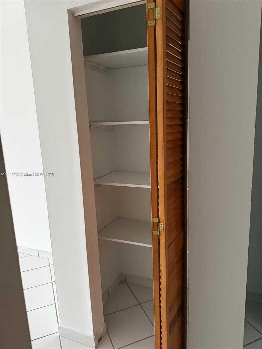 Small Image of 1800 NORTH WEST 24TH AVE #420, Miami Number 13