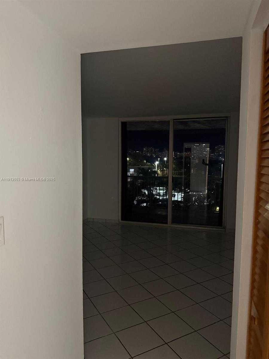 Small Image of 1800 NORTH WEST 24TH AVE #420, Miami Number 16