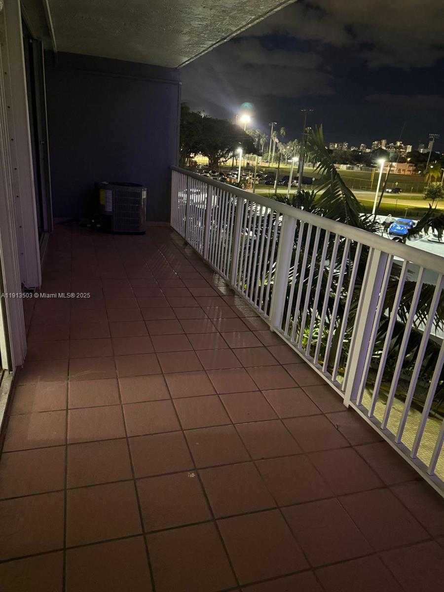 Small Image of 1800 NORTH WEST 24TH AVE #420, Miami Number 21