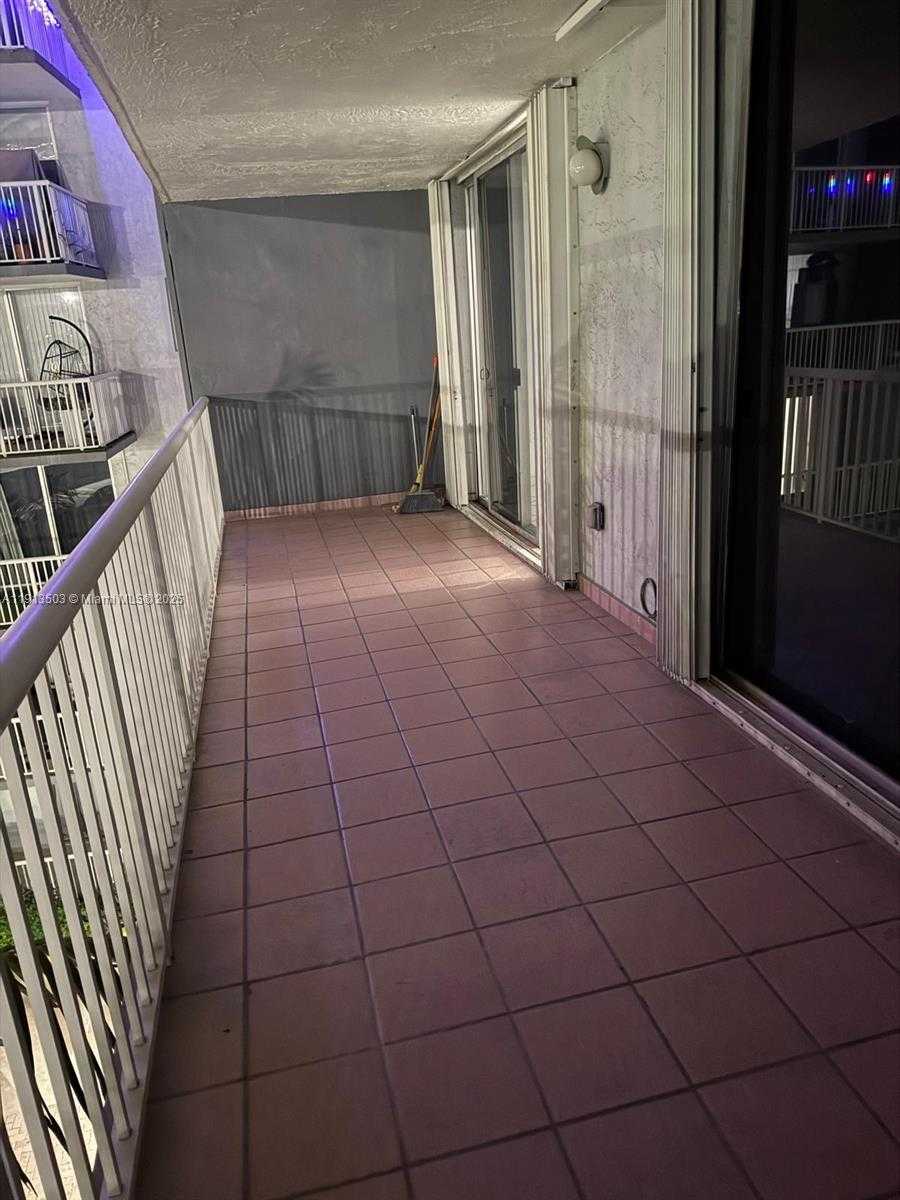 Small Image of 1800 NORTH WEST 24TH AVE #420, Miami Number 22