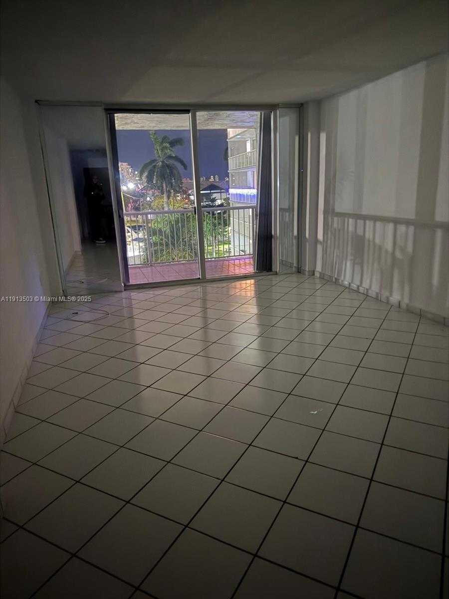 Small Image of 1800 NORTH WEST 24TH AVE #420, Miami Number 8