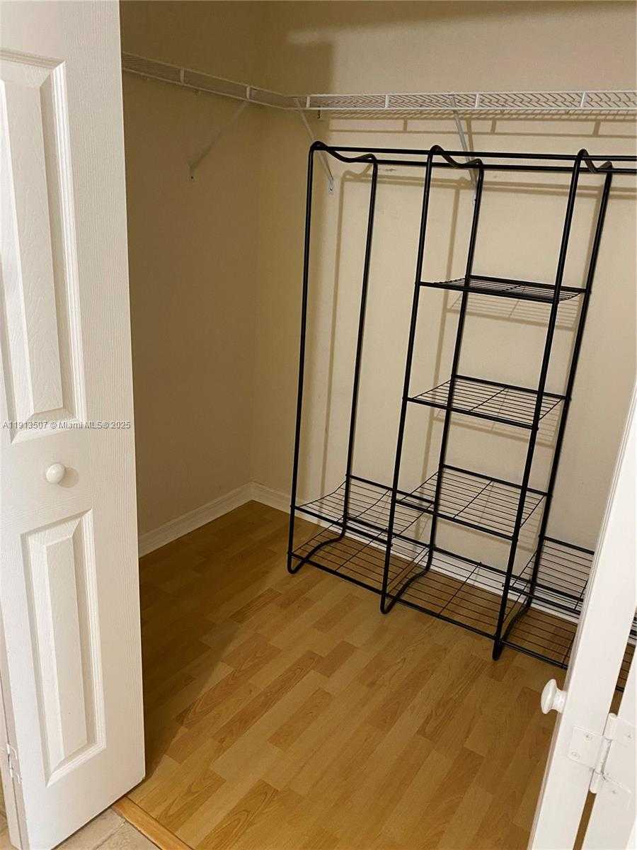 Small Image of 6380 NORTH WEST 114TH AVE #332, Doral Number 13