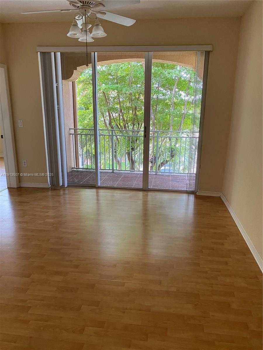 Small Image of 6380 NORTH WEST 114TH AVE #332, Doral Number 17