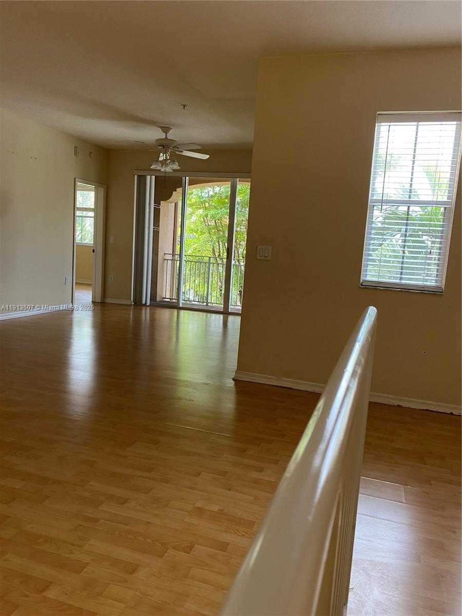 Small Image of 6380 NORTH WEST 114TH AVE #332, Doral Number 22