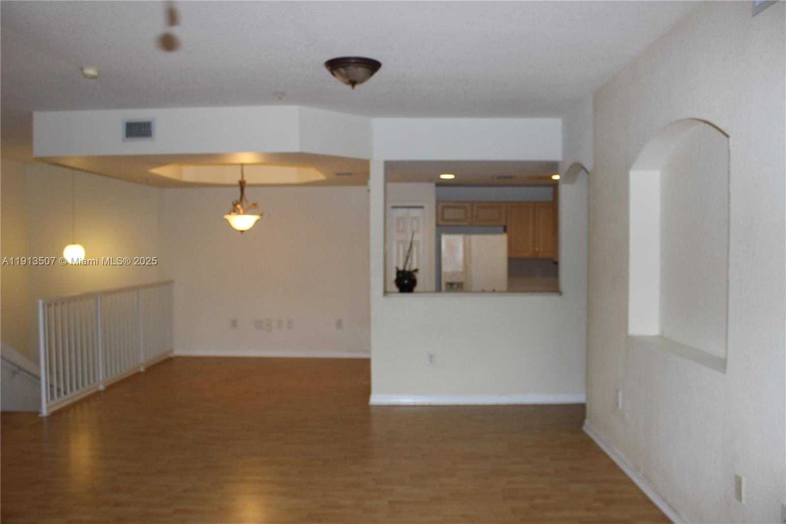 Small Image of 6380 NORTH WEST 114TH AVE #332, Doral Number 4