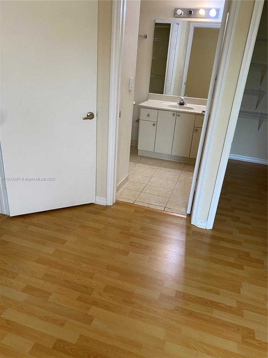 Small Image of 6380 NORTH WEST 114TH AVE #332, Doral Number 9