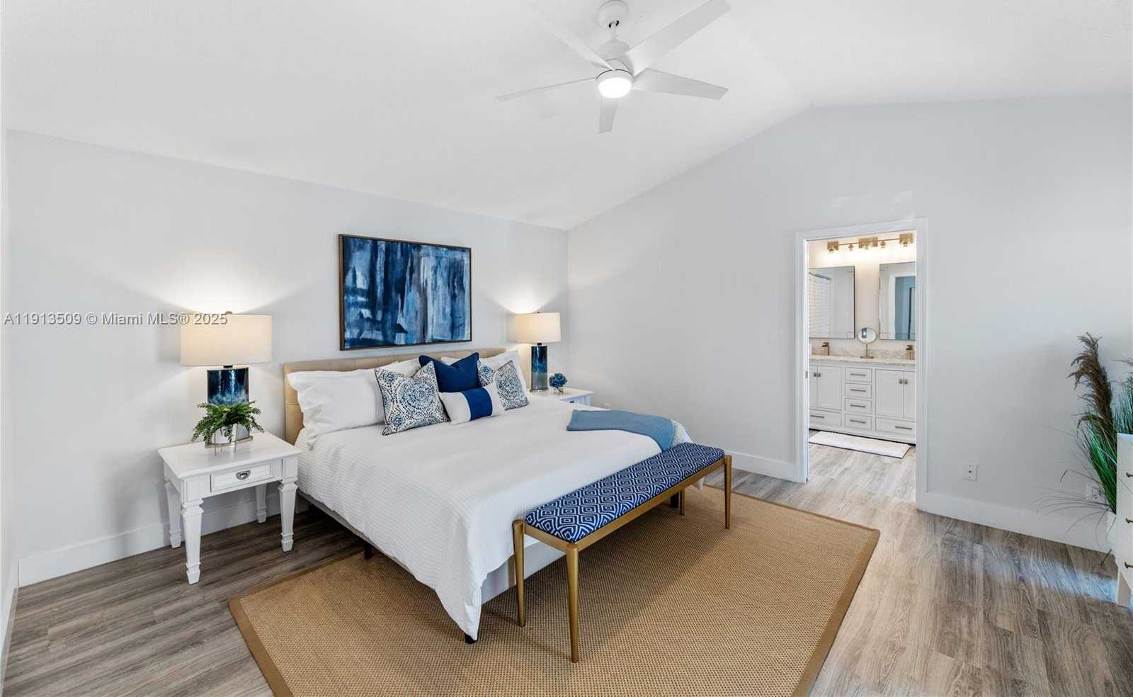 Small Image of 701 SEA OATS DR #D-1, Juno Beach Number 11