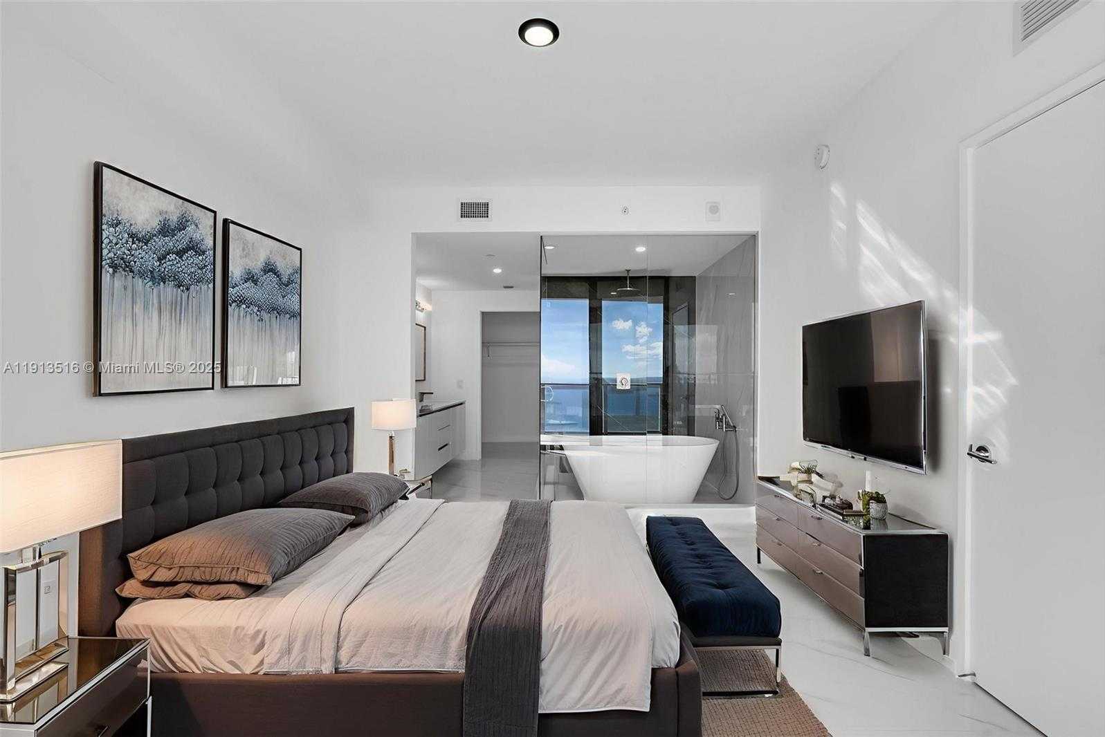 Small Image of 700 NE 24TH #4502, Miami Number 34