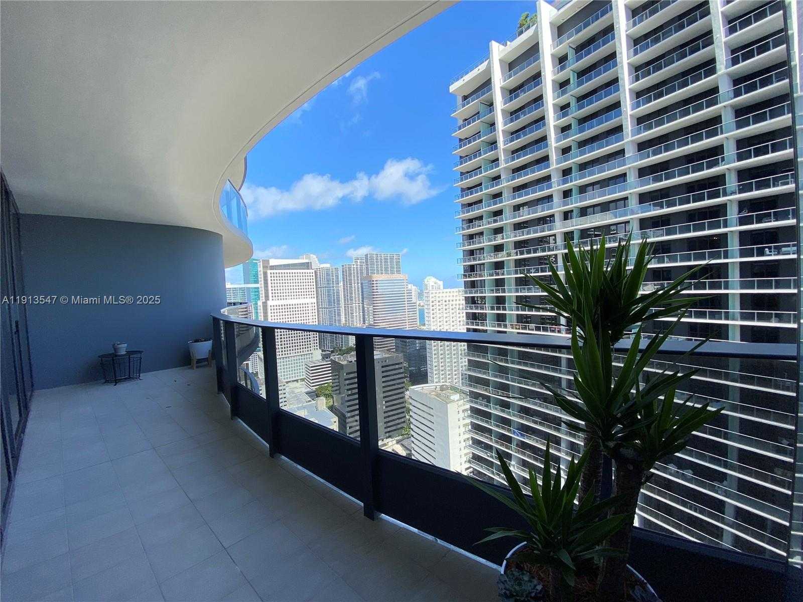 Small Image of 1000 BRICKELL PLAZA #3907, Miami Number 1