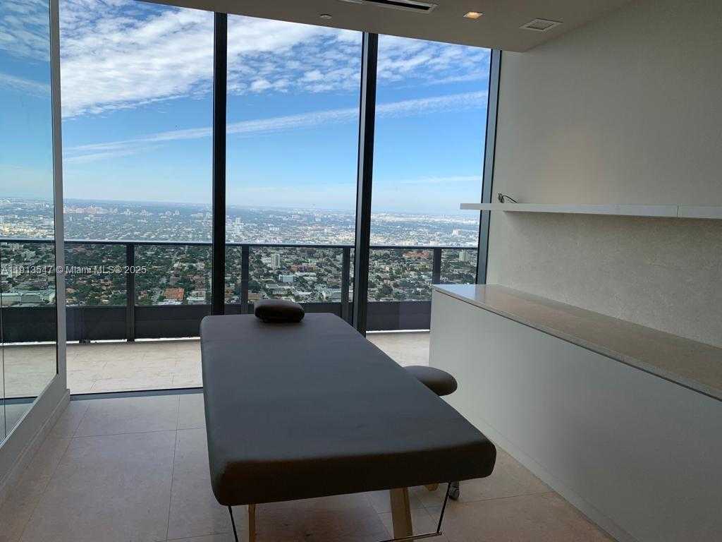 Small Image of 1000 BRICKELL PLAZA #3907, Miami Number 23