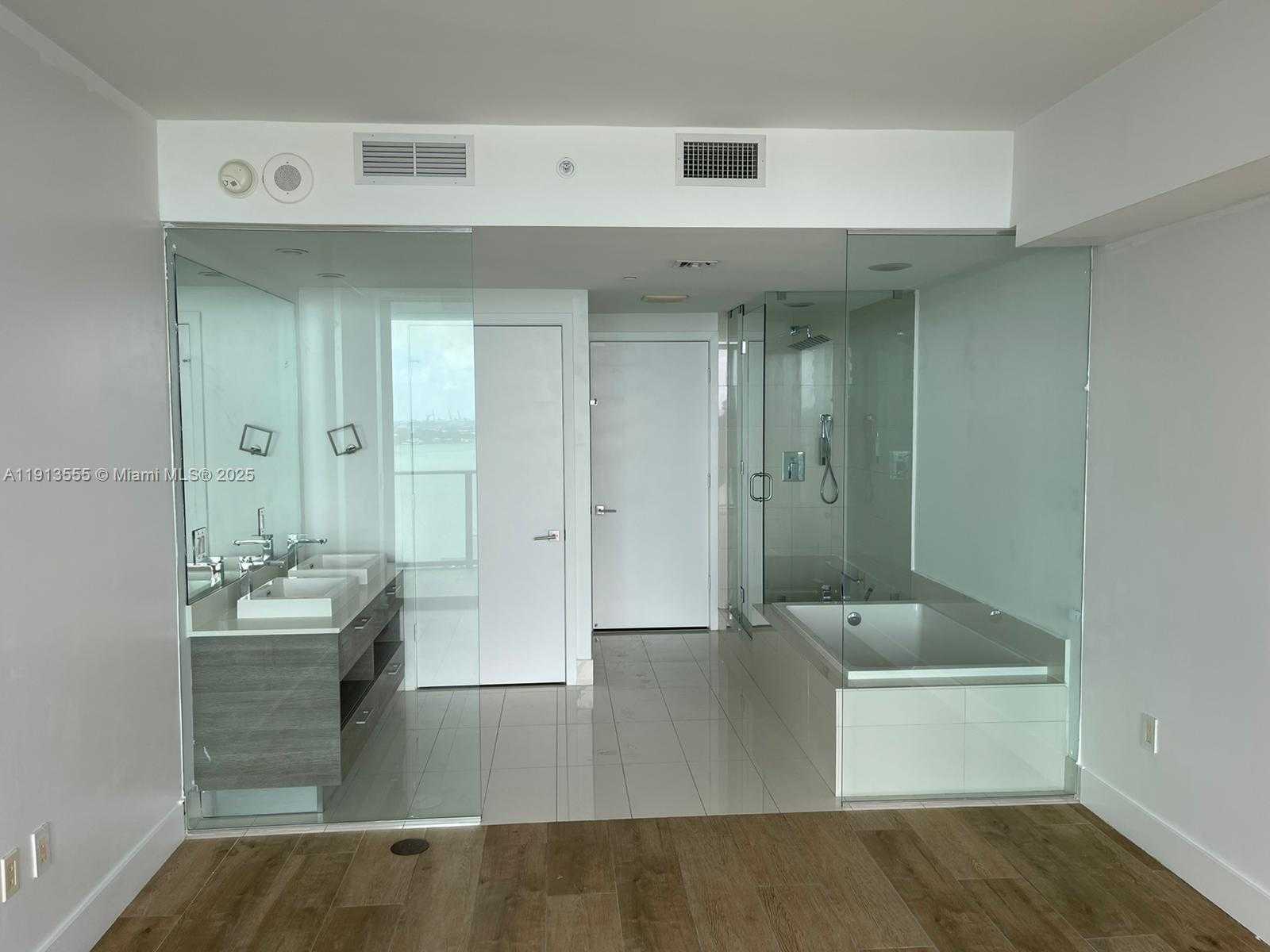 Small Image of 650 NORTH EAST 32 STREET #1805, Miami Number 11