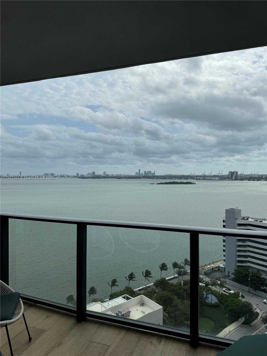 Small Image of 650 NORTH EAST 32 STREET #1805, Miami Number 23