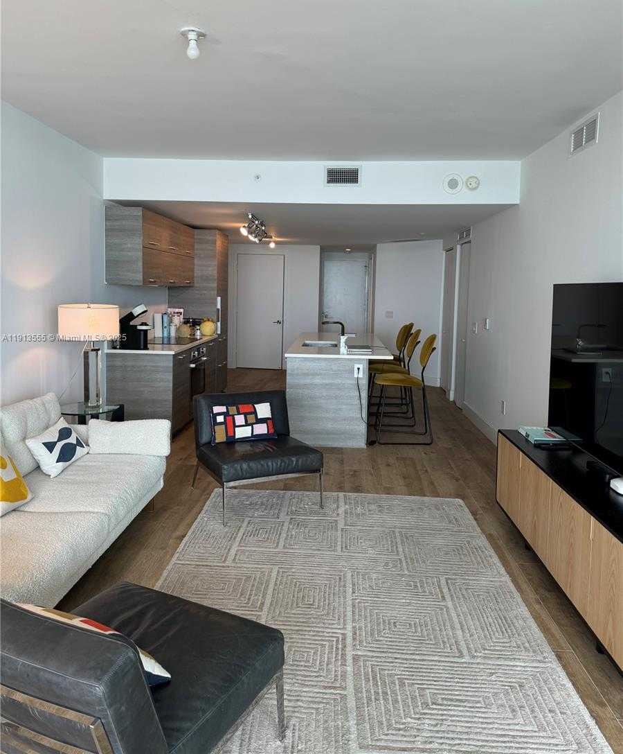 Small Image of 650 NORTH EAST 32 STREET #1805, Miami Number 3
