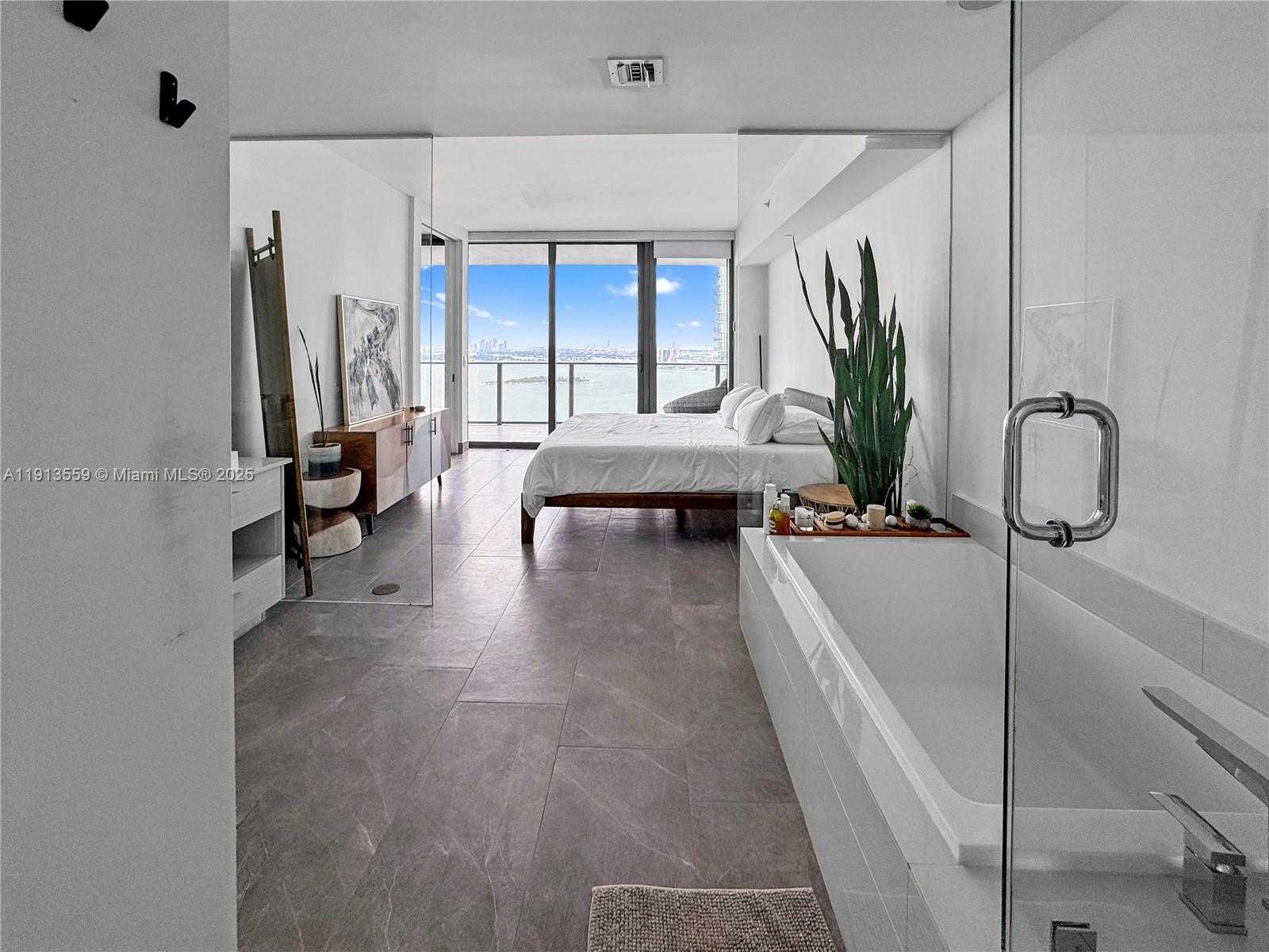 Small Image of 650 NORTH EAST 32ND ST #3102, Miami Number 11