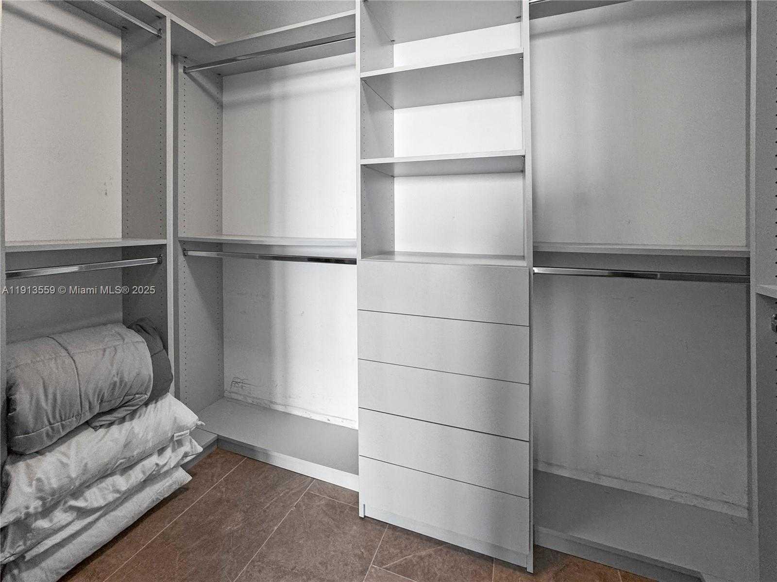 Small Image of 650 NORTH EAST 32ND ST #3102, Miami Number 13