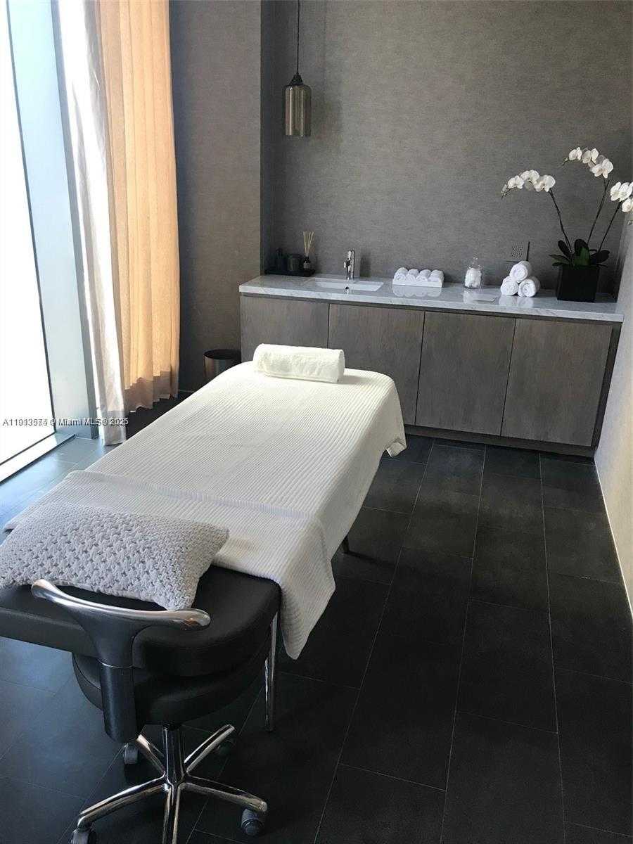 Small Image of 650 NORTH EAST 32ND ST #4908, Miami Number 48