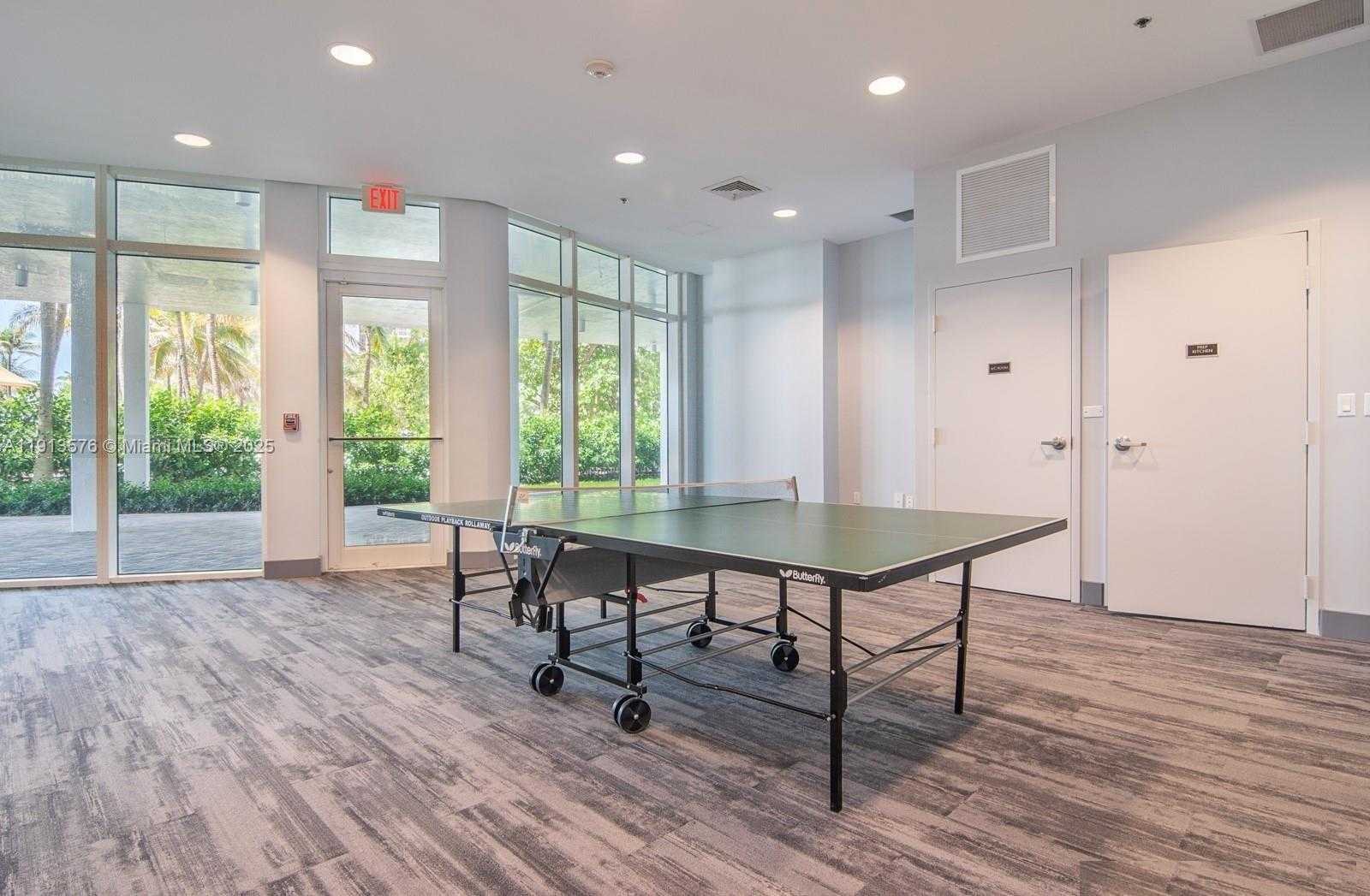 Small Image of 6515 COLLINS AVE #1007, Miami Beach Number 29
