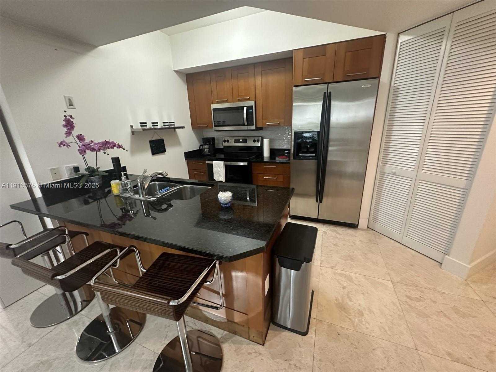 Small Image of 4100 SALZEDO ST #704, Coral Gables Number 13