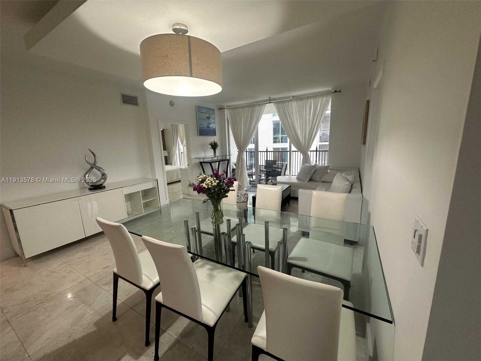 Small Image of 4100 SALZEDO ST #704, Coral Gables Number 22