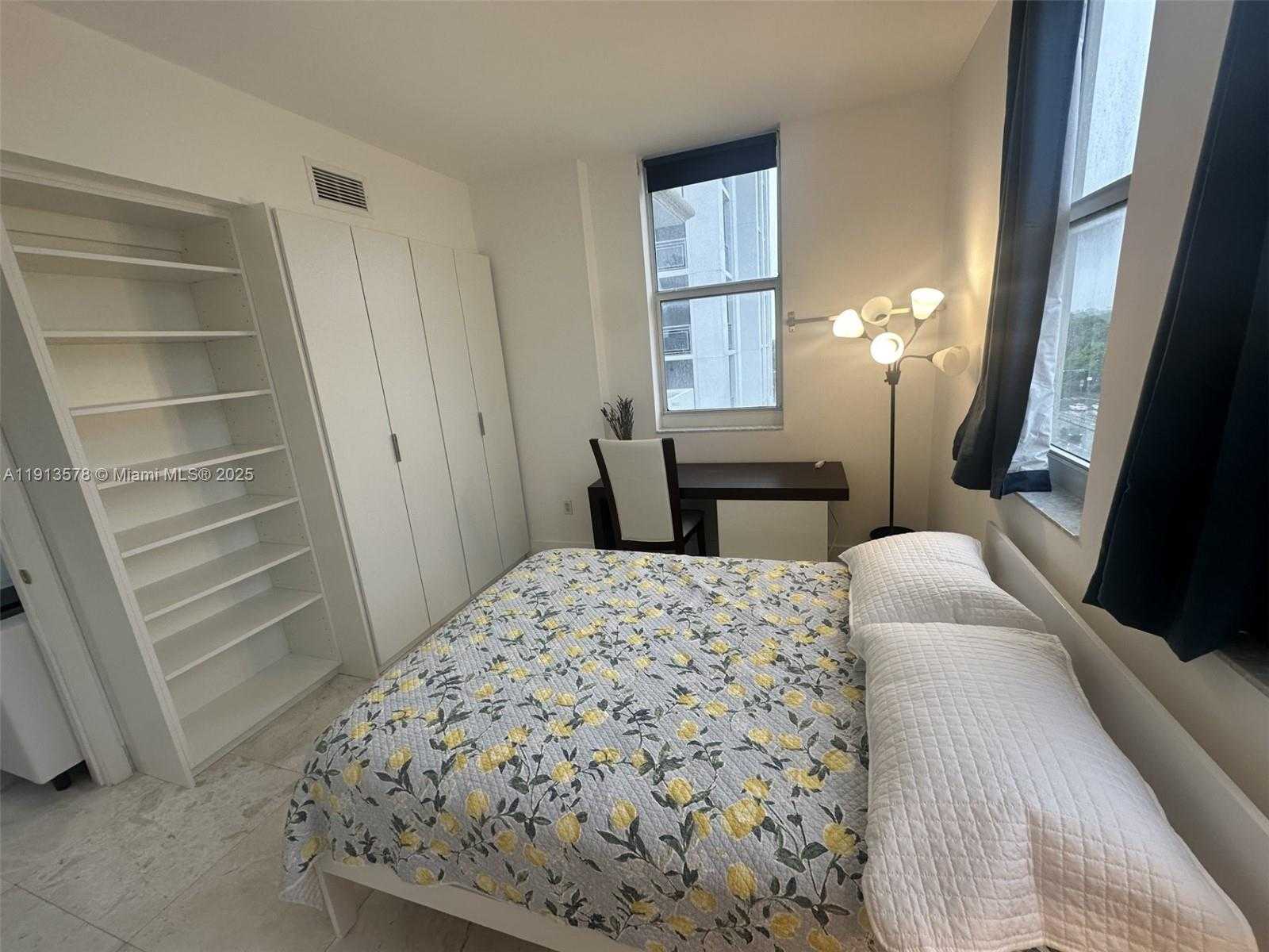 Small Image of 4100 SALZEDO ST #704, Coral Gables Number 9