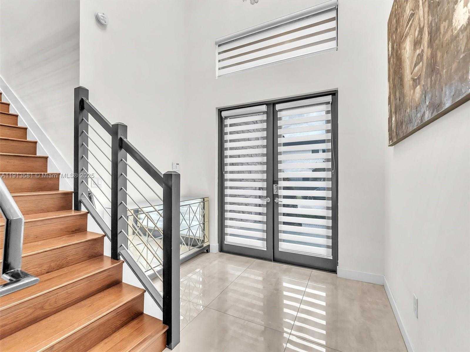 Small Image of 10250 NORTH WEST 76TH TER #., Doral Number 6