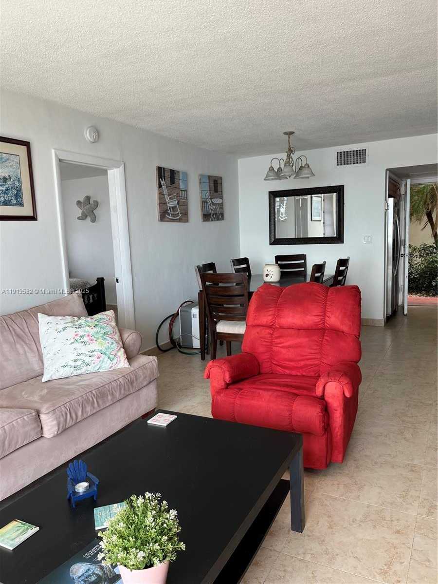 Small Image of 2920 POINT EAST DR #N106, Aventura Number 11