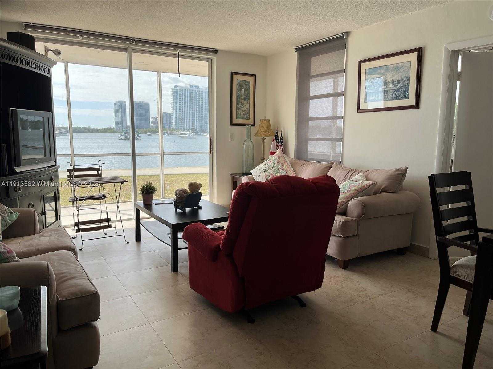 Small Image of 2920 POINT EAST DR #N106, Aventura Number 9