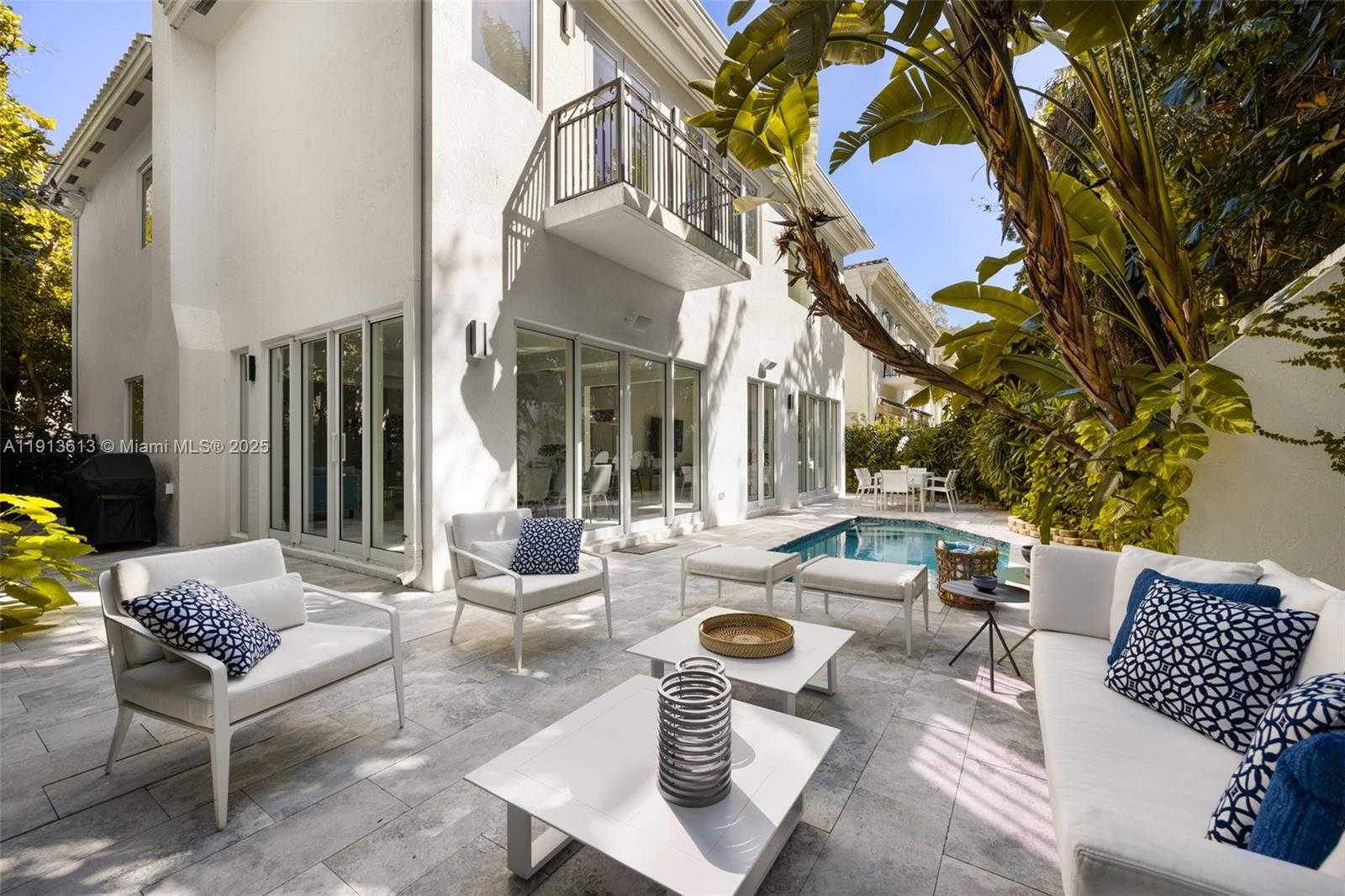 Small Image of 2760 BRICKELL CT #2760, Miami Number 2