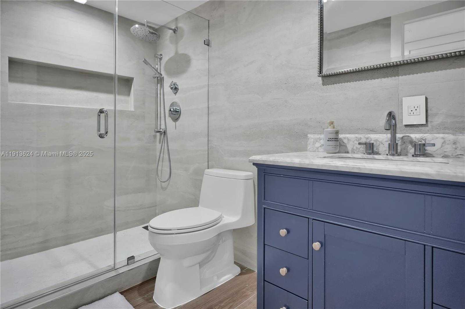 Small Image of 5555 COLLINS AVE #3E, Miami Beach Number 5