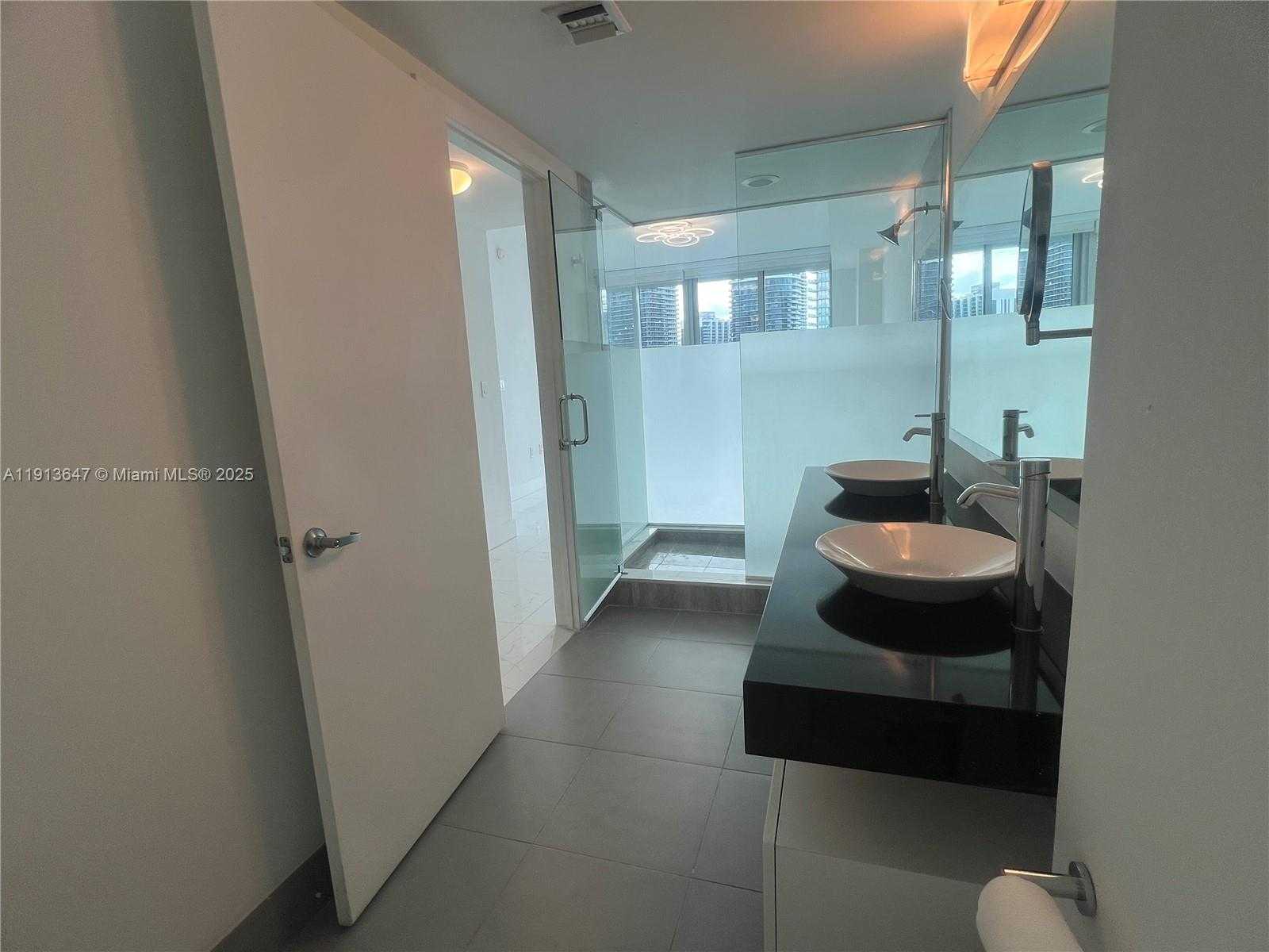 Small Image of 92 SOUTH WEST 3RD ST #3803, Miami Number 12